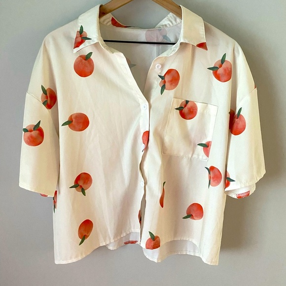 Tops - Retro Button Down Tee Shirt With Peaches Design Size XL Vintage Hipster Fruit